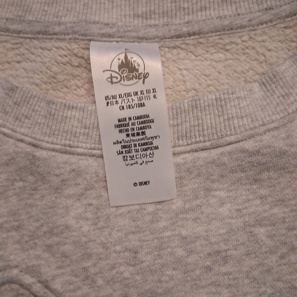 RARE Disney Parks CINDERELLA Embossed Slipper Sweatshirt Women's XL (EUC) - Picture 4 of 6